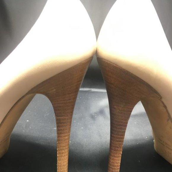 Giuseppe Zanotti Leather Peep Toe Stacked Pumps - Picture 10 of 12